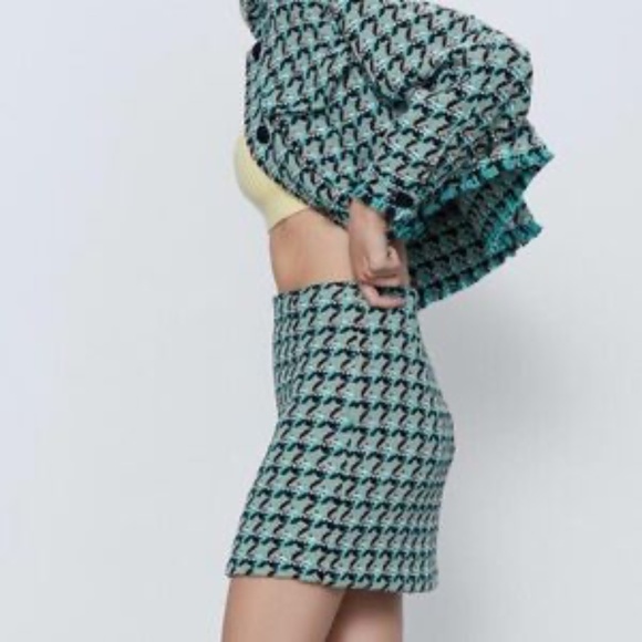 Zara Tweed Skirt - Picture 4 of 5
